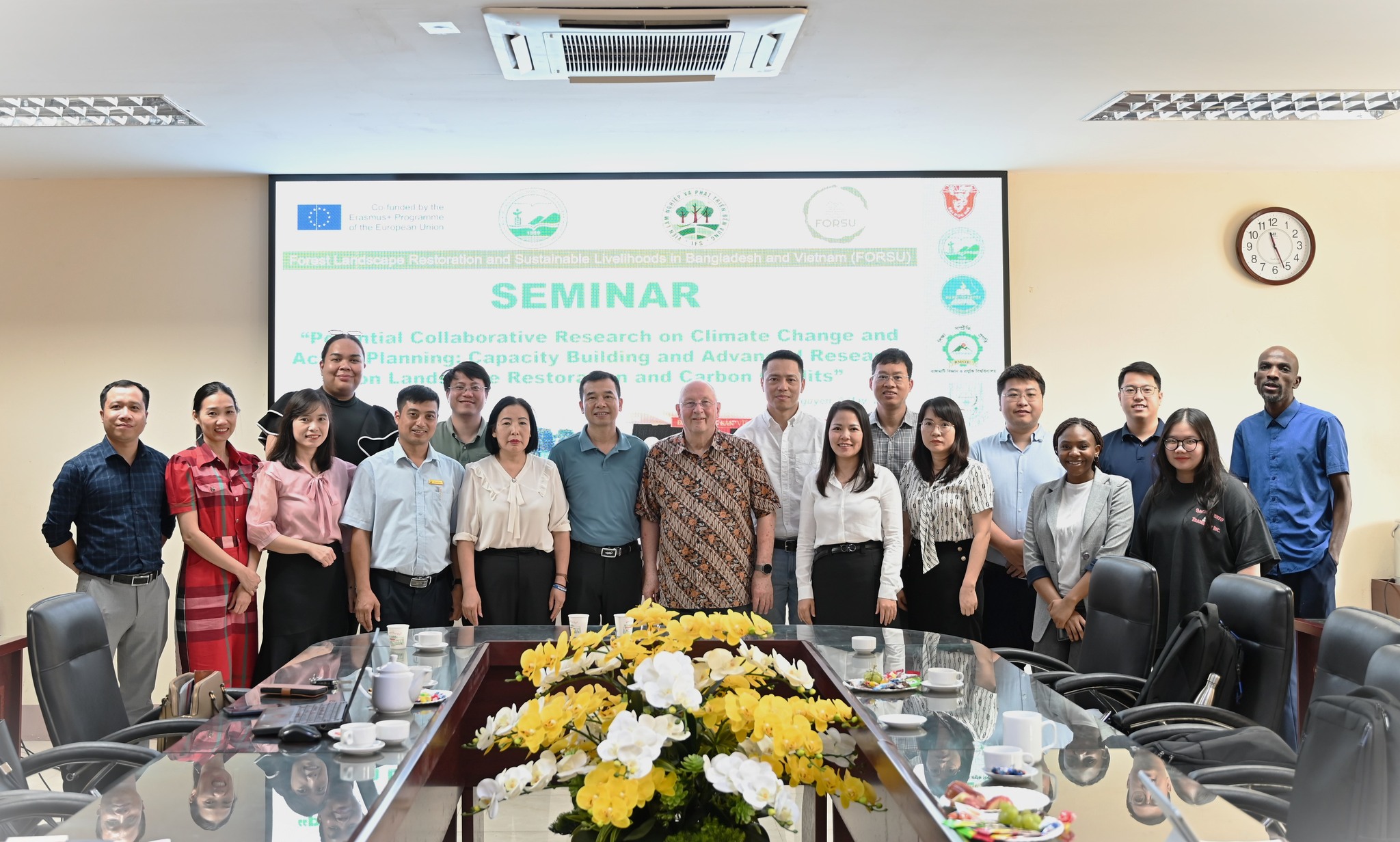 NÂNG CAO NĂNG LỰC VÀ NGHIÊN CỨU CHUYÊN SÂU VỀ PHỤC HỒI CẢNH QUAN VÀ TÍN CHỈ CARBON